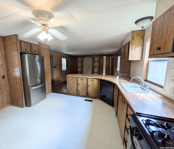 16240 San Pedro Ave Lot 312, San Antonio, TX 78232