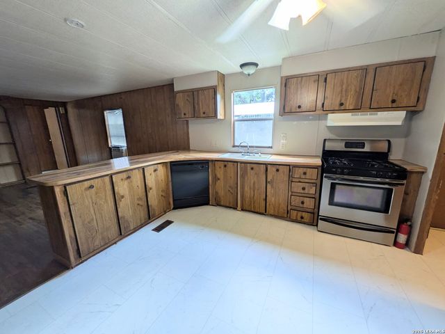 16240 San Pedro Ave Lot 312, San Antonio, TX 78232