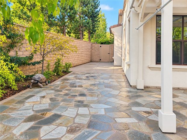 147 Stallion, Irvine, CA 92602