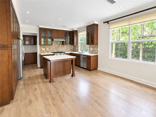 147 Stallion, Irvine, CA 92602