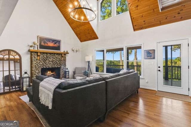 35 Dora Lane, Ellijay, GA 30540