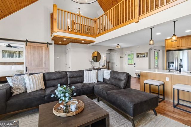 35 Dora Lane, Ellijay, GA 30540
