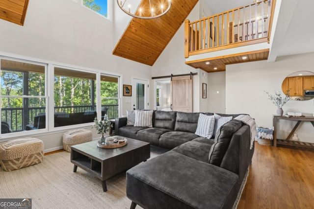 35 Dora Lane, Ellijay, GA 30540