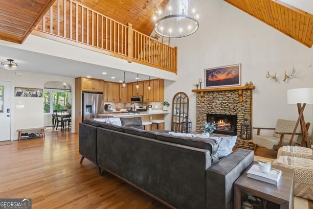 35 Dora Lane, Ellijay, GA 30540