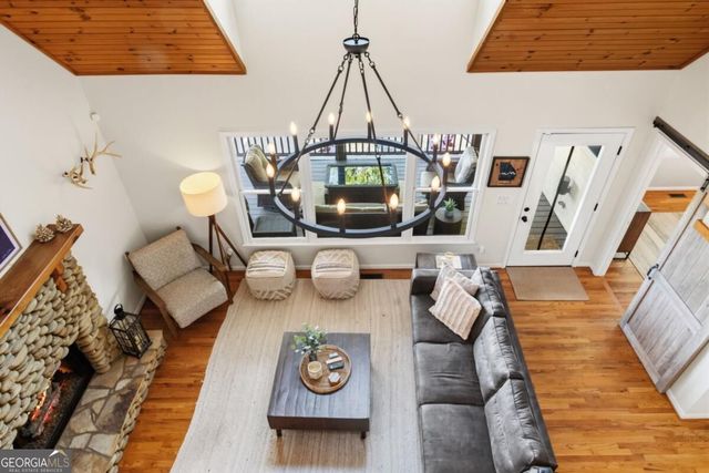 35 Dora Lane, Ellijay, GA 30540