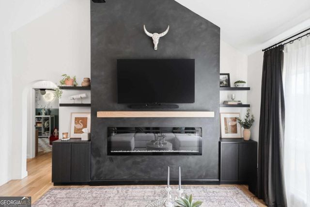 1111 Etowah Valley Lane, Woodstock, GA 30189