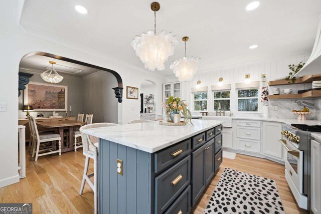 1111 Etowah Valley Lane, Woodstock, GA 30189