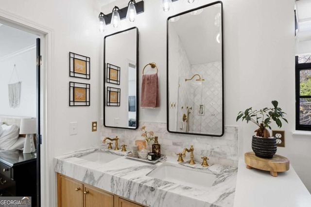 1111 Etowah Valley Lane, Woodstock, GA 30189