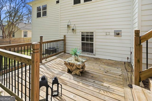 1111 Etowah Valley Lane, Woodstock, GA 30189