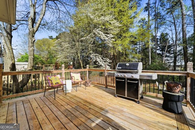 1111 Etowah Valley Lane, Woodstock, GA 30189