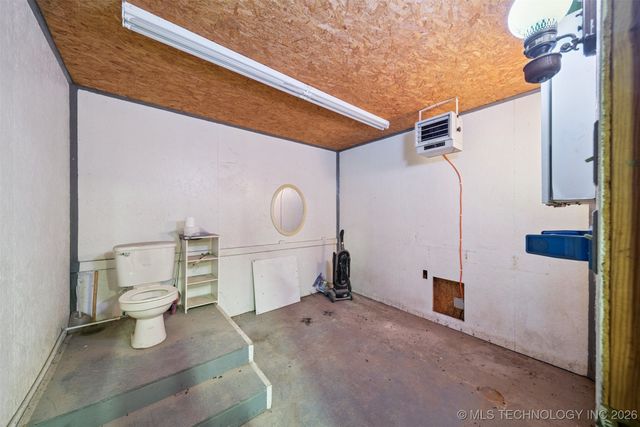 5401 N 435, Adair, OK 74330