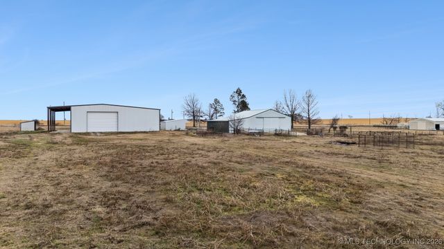 5401 N 435, Adair, OK 74330