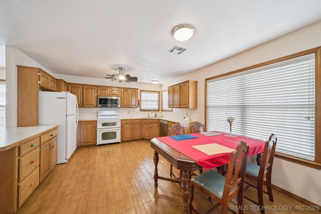 5401 N 435, Adair, OK 74330