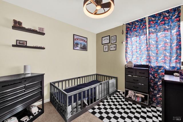 655 Marshall Ct, Vacaville, CA 95687