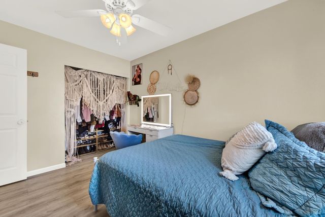 655 Marshall Ct, Vacaville, CA 95687