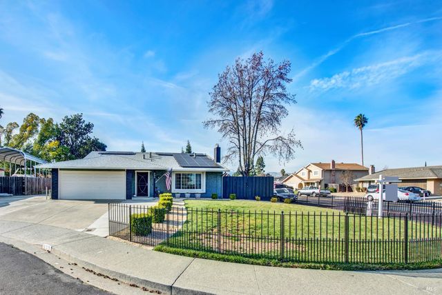 655 Marshall Ct, Vacaville, CA 95687