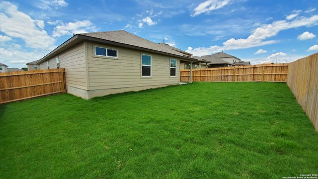 156 HARLEY HAY, Cibolo, TX 78108