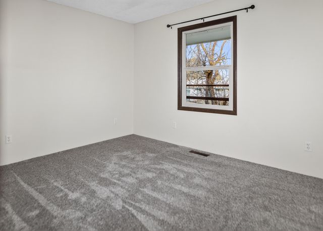 450 Fulton Street, Klamath Falls, OR 97601