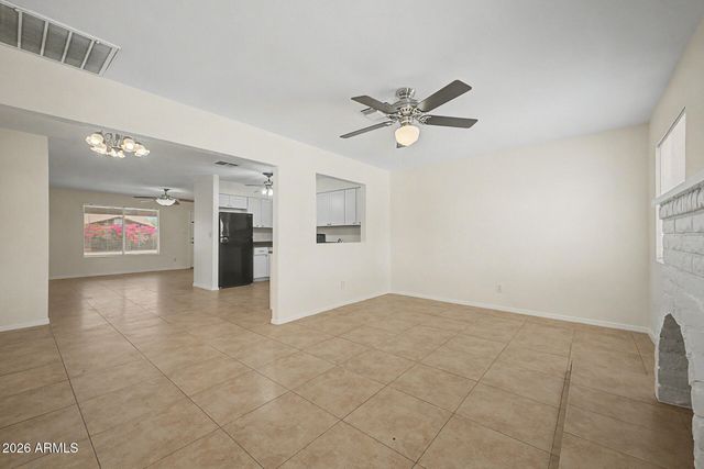 5222 W ALTADENA Avenue, Glendale, AZ 85304