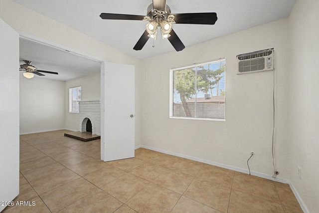 5222 W ALTADENA Avenue, Glendale, AZ 85304