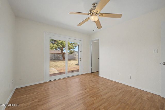 5222 W ALTADENA Avenue, Glendale, AZ 85304