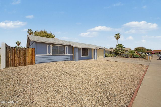 5222 W ALTADENA Avenue, Glendale, AZ 85304