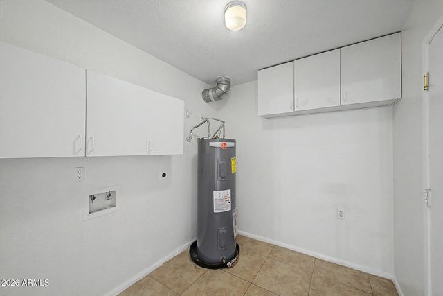 5222 W ALTADENA Avenue, Glendale, AZ 85304