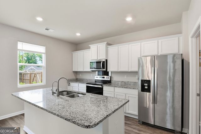 141 Cranapple Lane, Mcdonough, GA 30253