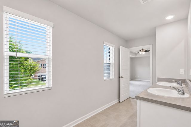 141 Cranapple Lane, Mcdonough, GA 30253