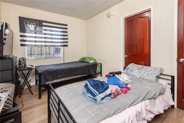 1657 W 67th Street 2, Los Angeles, CA 90047