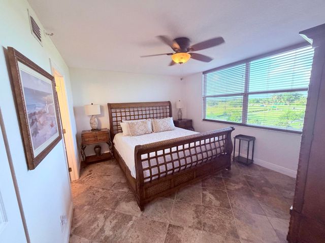 4550 NW 18th Avenue 503, Deerfield Beach, FL 33064