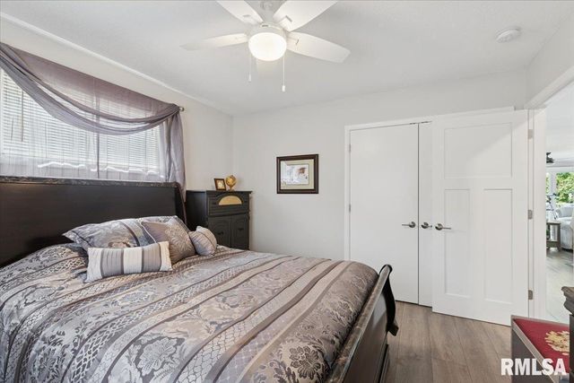 114 4TH Street, Fulton, IL 61252