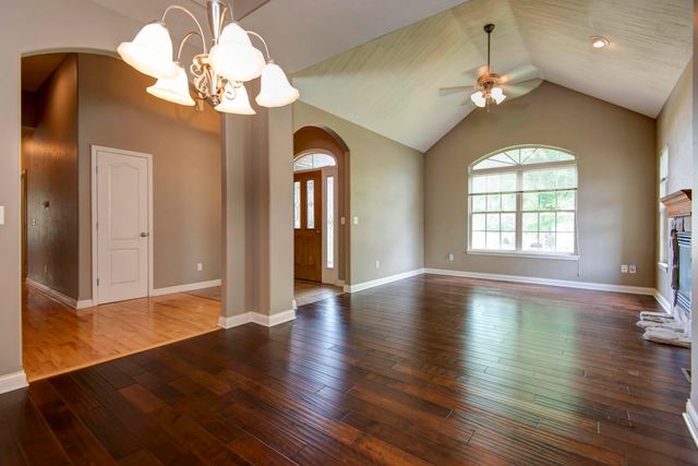 1214 Evington Court, Springfield, MO 65803