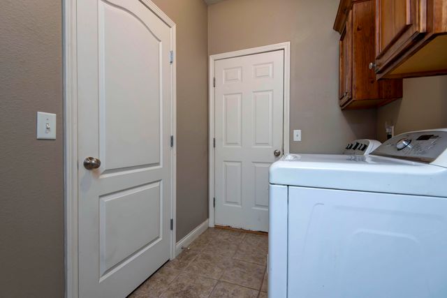 1214 Evington Court, Springfield, MO 65803