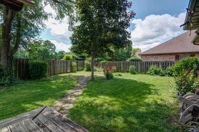 1214 Evington Court, Springfield, MO 65803