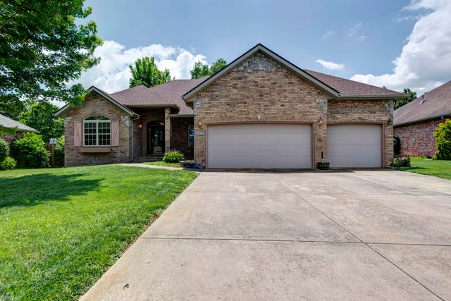 1214 Evington Court, Springfield, MO 65803