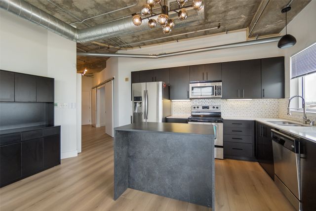 1001 Belleview Street 408, Dallas, TX 75215