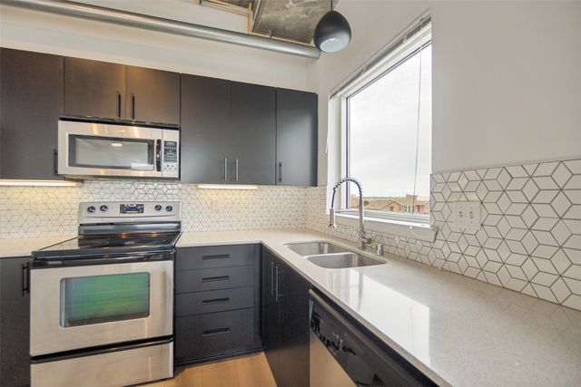 1001 Belleview Street 408, Dallas, TX 75215