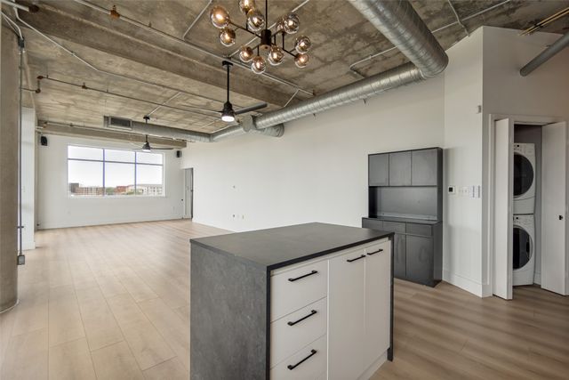 1001 Belleview Street 408, Dallas, TX 75215