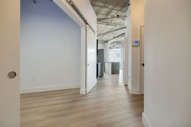 1001 Belleview Street 408, Dallas, TX 75215