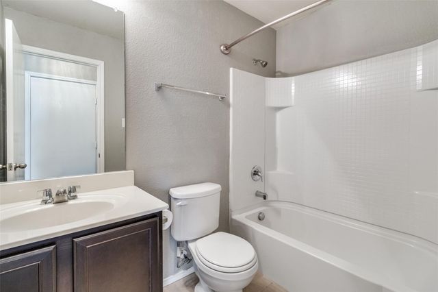 1434 S Raven Drive, Sherman, TX 75092