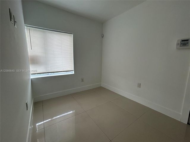 1890 NW 35 Street 7, Miami, FL 33126