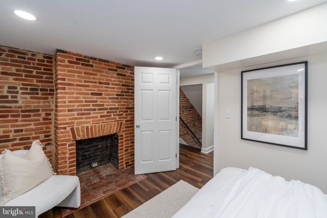 123 E CROSS ST, Baltimore, MD 21230