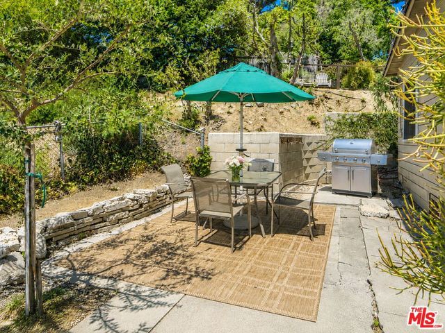 3104 Roderick Place, Los Angeles, CA 90065
