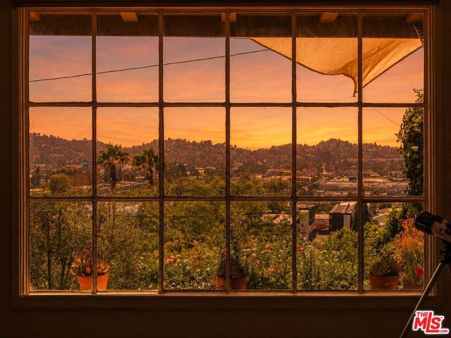 3104 Roderick Place, Los Angeles, CA 90065