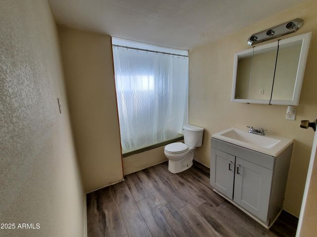 610 W FRONTIER Street 33, Eloy, AZ 85131