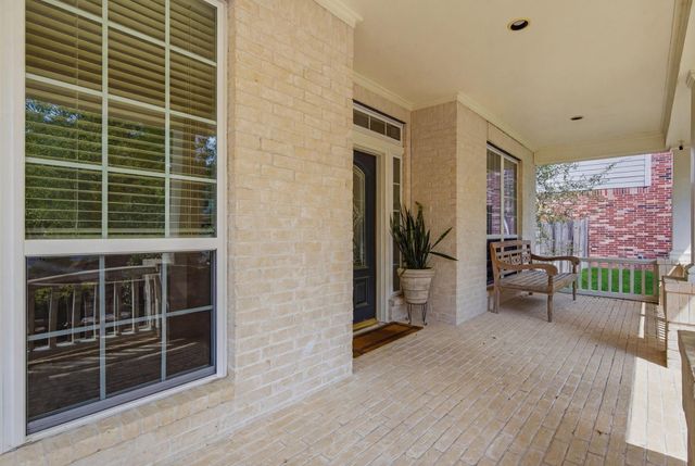 22 Picasso Path Place, The Woodlands, TX 77382