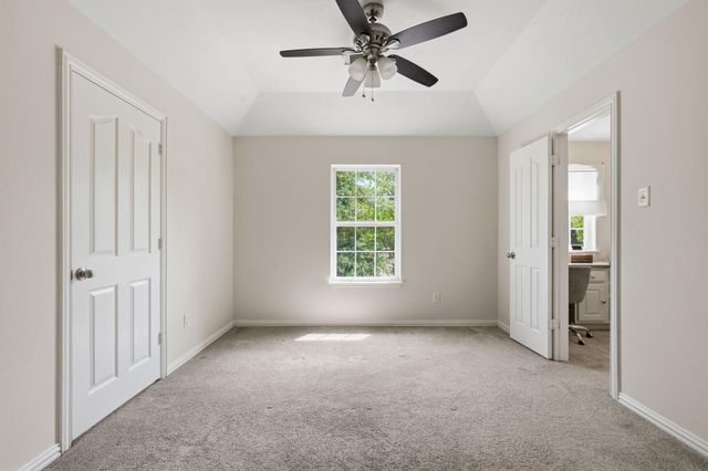 22 Picasso Path Place, The Woodlands, TX 77382