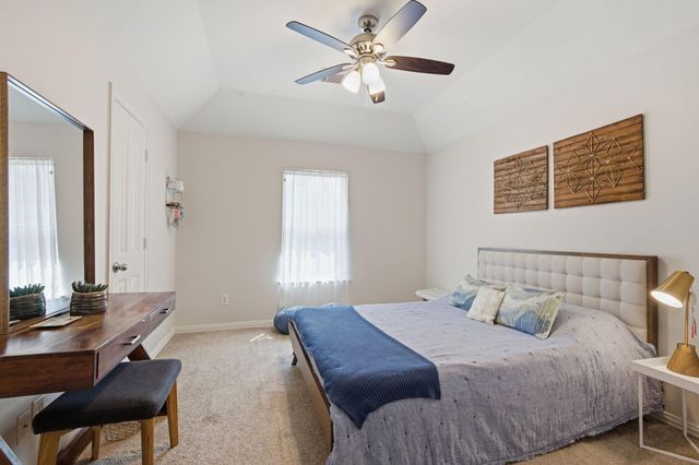 22 Picasso Path Place, The Woodlands, TX 77382