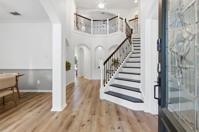 22 Picasso Path Place, The Woodlands, TX 77382